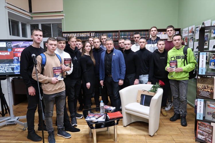 Ермак калининград министр культуры