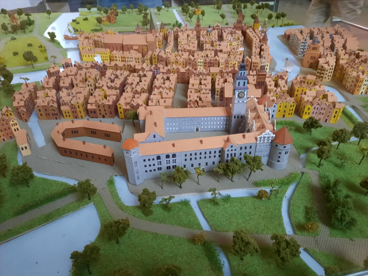 Лучшие секонды калининграда