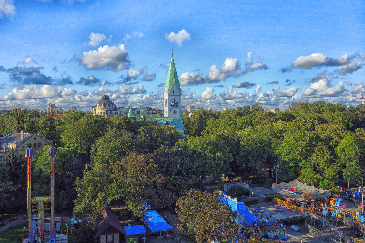 Парк королевы луизы в калининграде