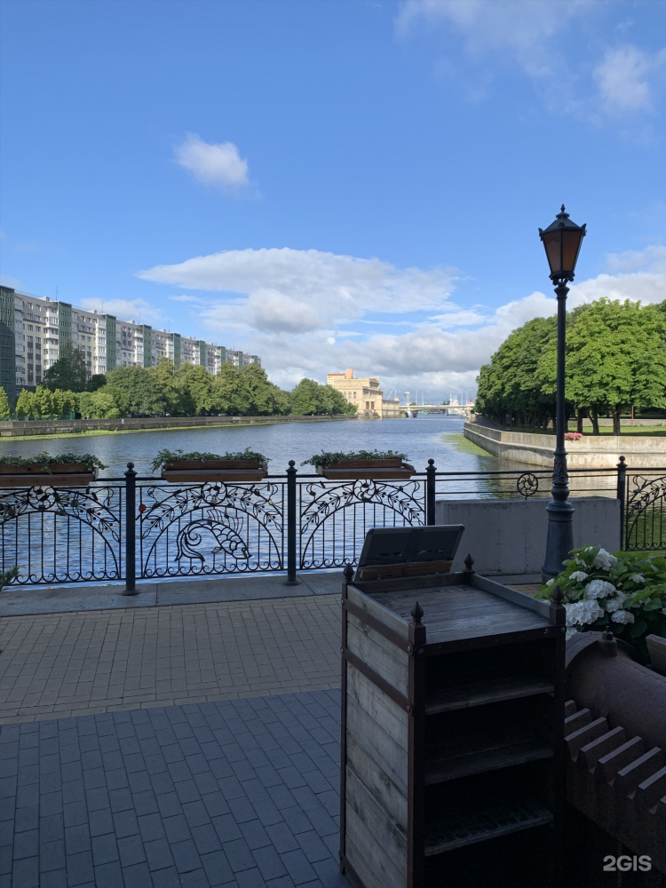 У медового моста калининград отель